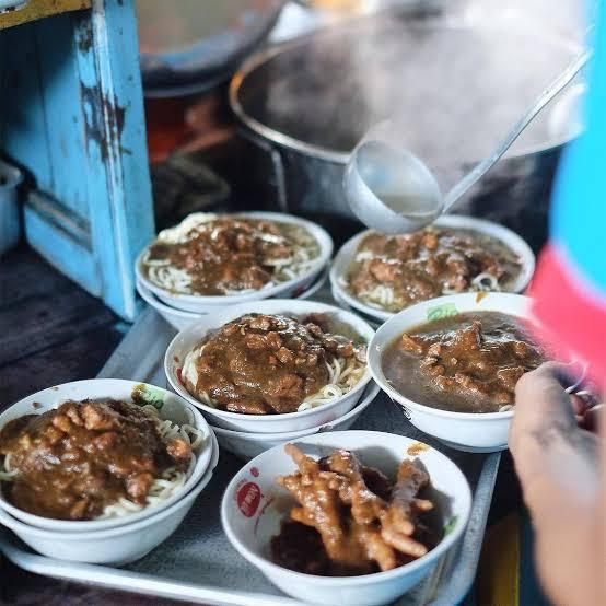 Ilustrasi mi ayam enak Foto: Twitter/ @dimas_irsyadul 