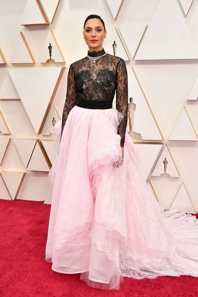 Gal Gadot di red carpet Oscars 92th Academy Awards di Hollywood, Los Angeles, California, AS. Foto: Getty Images