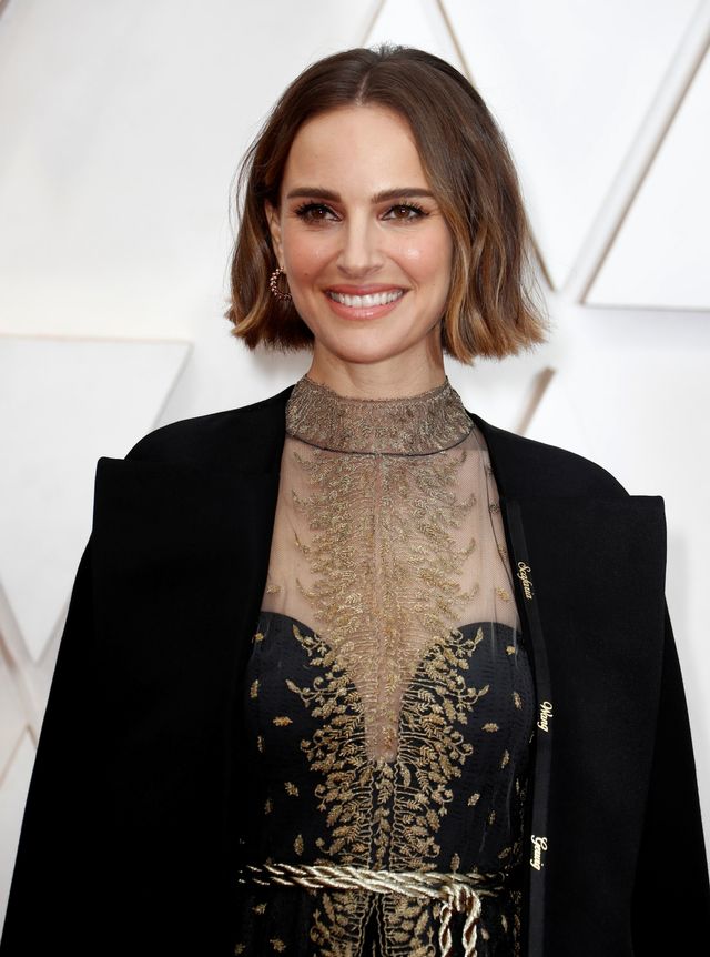 Natalie portman di red carpet Oscars 92th Academy Awards di Hollywood, Los Angeles, California, AS. Foto: REUTERS/Eric Gaillard