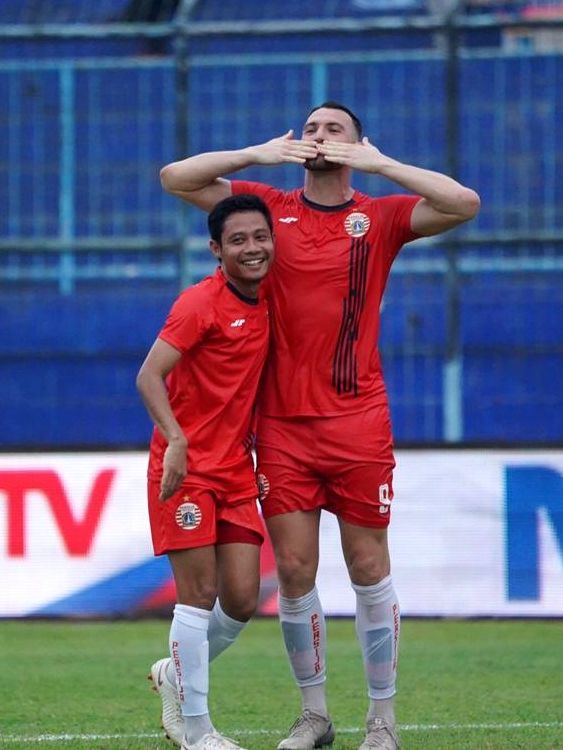 Pertandingan Persija vs Persela di Piala Gubernur Jatim 2020. Foto: Dok. Media Persija