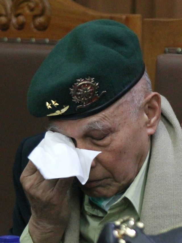 Terdakwa kasus kepemilikan senjata, Kivlan Zen, saat akan menjalani sidang putusan sela di Pengadilan Negeri Jakarta Pusat, Rabu (12/2/2020). Foto: Nugroho Sejati/kumparan