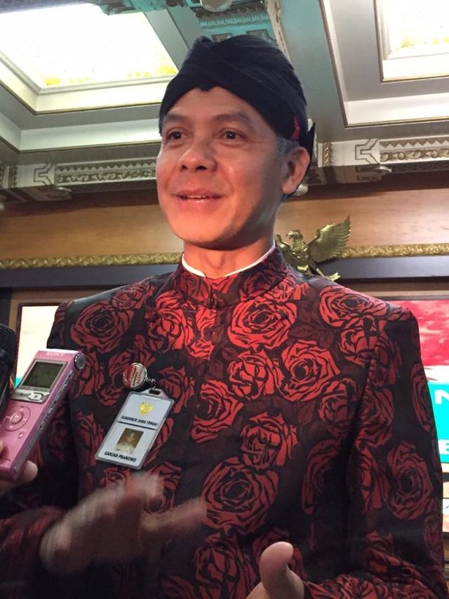 Gubernur Jawa Tengah, Ganjar Pranowo komentari perundungan di Purworejo. Foto: Afiati Tsalitsati/kumparan