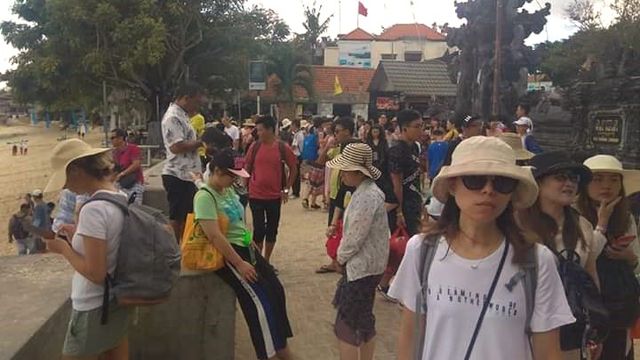 Turis China di Nusa Penida, Klungkung sebelum wabah Corona - dok.kanalbali