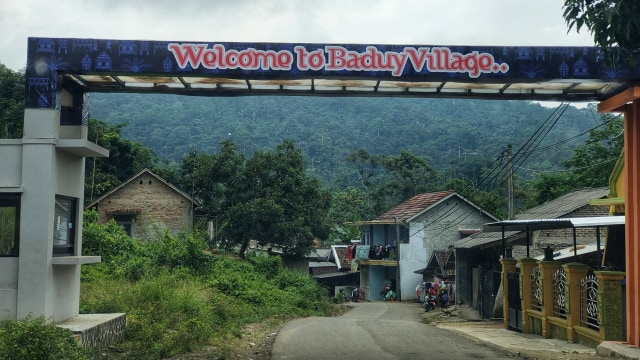 Gapura selamat datang di Baduy, Lebak, Banten. Foto: Helmi Afandi/kumparan