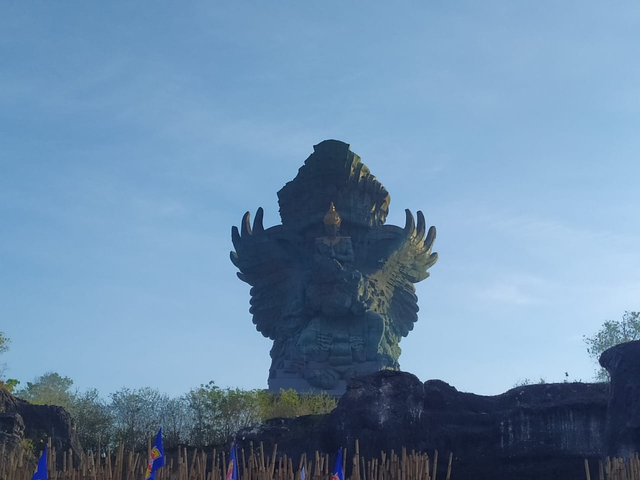 Garuda Wisnu Kencana di Jimbaran, salah-satu obyek wisata yang akan menerapkan diskon untuk menarik turia donestik - ACH
