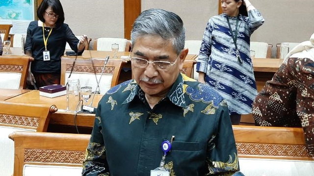 Direktur Lembaga Biologi Molekuler Eijkman, Amin Soebandrio seusai RDPU dengan Komisi VII DPR, Senin (17/2). Foto: Rafyq Panjaitan/kumparan