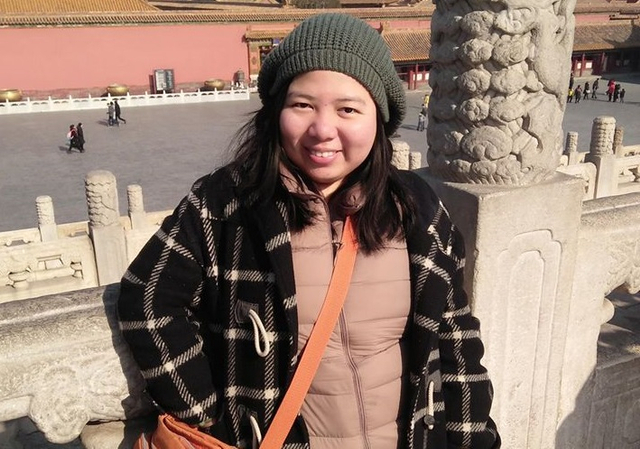 Kumala Tris Santa (24), mahasiswi asal Tegal yang belajar di salah satu universitas di Kota Wuhan, China. (Foto: Facebook Kumala Tris Santa)