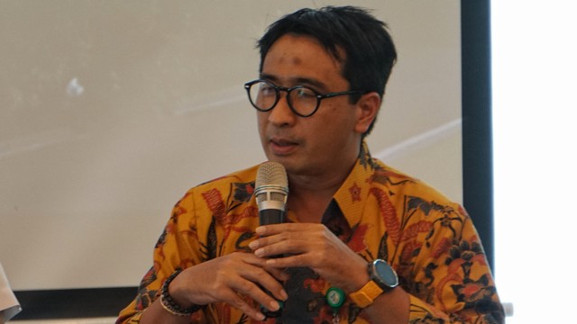 Kepala Pusat Krisis Kemenkes, Budi Sylvana menghadiri dialog bersama Menlu RI dan Tim Evakuasi WNI dari Wuhan di Kemenlu RI. Foto: Jamal Ramadhan/kumparan