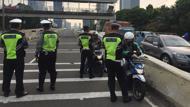 Kondisi terkini JLNT Casablanca Foto: Raga Imam/kumparan