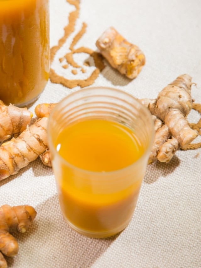 Ilustrasi jamu. Foto: Shutter Stock