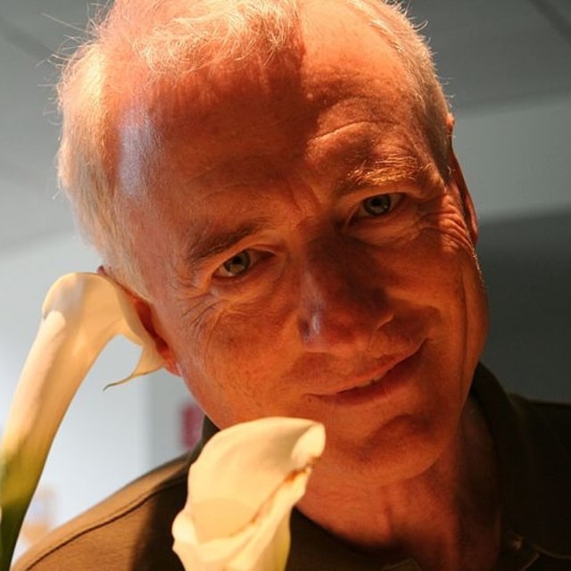 Larry Tesler, ilmuwan komputer penemu Copy, Paste, dan Cut. Foto: Yahoo via flickr (CC BY 2.0)