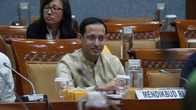 Mendikbud Nadiem Makarim saat melakukan rapat kerja dengan Komisi X. Foto: Helmi Afandi Abdullah/kumparan