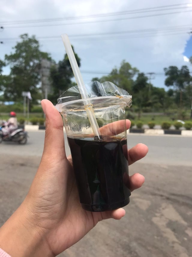 Kopi buatan warung kopi Akong. Foto: Teri/Hi!Pontianak