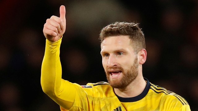 Shkodran Mustafi jadi jago lagi sejak Arsenal ditangani Mikel Arteta. Foto: Reuters/David Klein