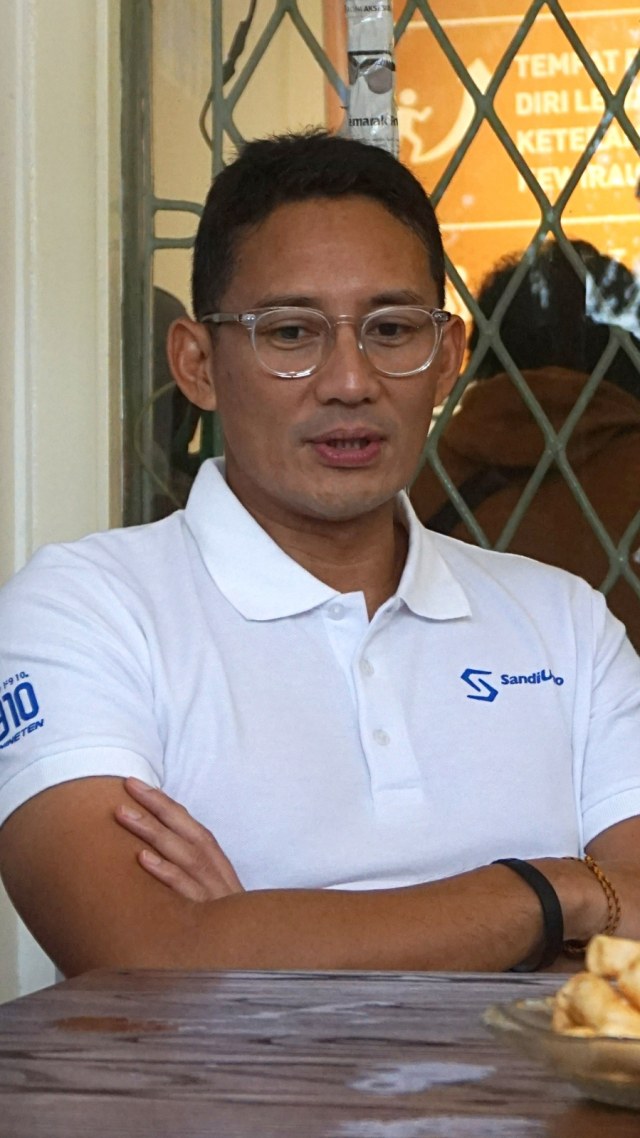 Sandiaga Uno saat meninjau casting film "You and Mie Always" di Rumah Siap Kerja, Jakarta, Sabtu (22/2). Foto: Nugroho Sejati/kumparan