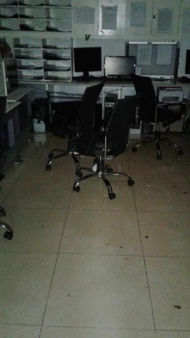 Salah satu ruangan di RSCM saat terendam banjir. Foto: Twitter/@aw3126