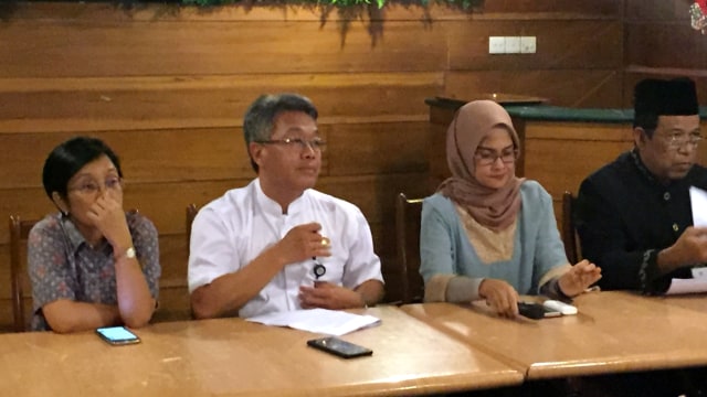 Novie Riyanto (kedua kiri). Dok: Muhammad Darisman/kumparan