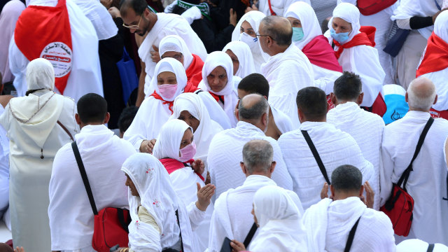 Suasana Umrah di Masjidil Haram, Mekah, Arab Saudi. Foto: REUTERS/Ganoo Essa
