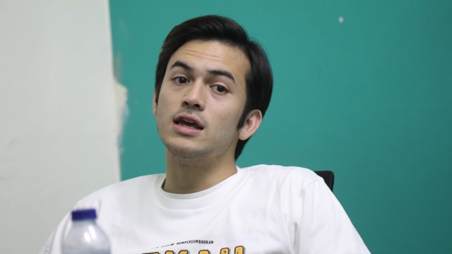 Rizky Nazar saat promo film Mekah I'm Coming ke kantor kumparan. Foto: Fitra Andrianto/kumparan