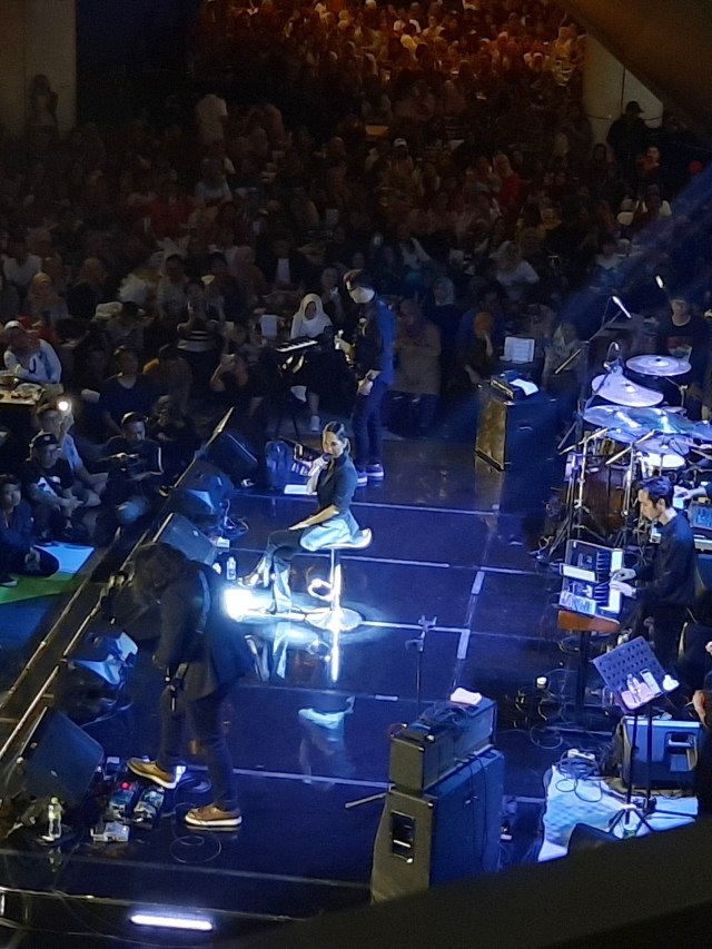 Penampilan Bunga Citra Lestari di Friday Fusion, SQ Dome, Cilandak, Jakarta Selatan, Jumat (28/2).  Foto: Maria Gabrielle Putrinda/kumparan