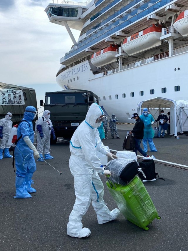 Pemulangan kru WNI di kapal Diamond Princess. Foto: Dok. KBRI Tokyo
