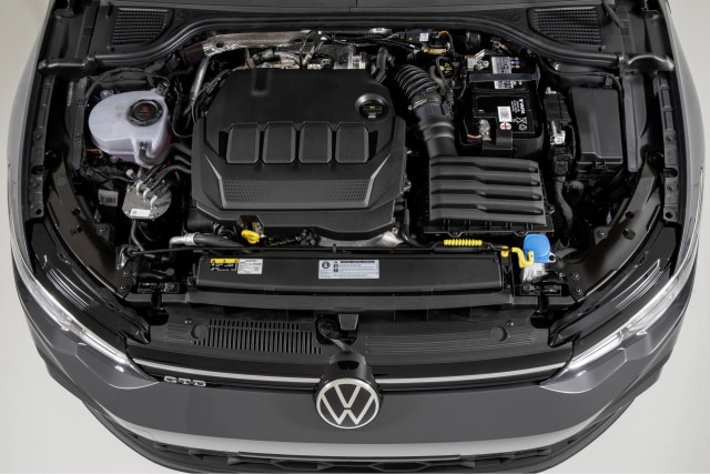 Mesin diesel Volkswagen Golf Mk8 GTD Foto: dok. Carscoops