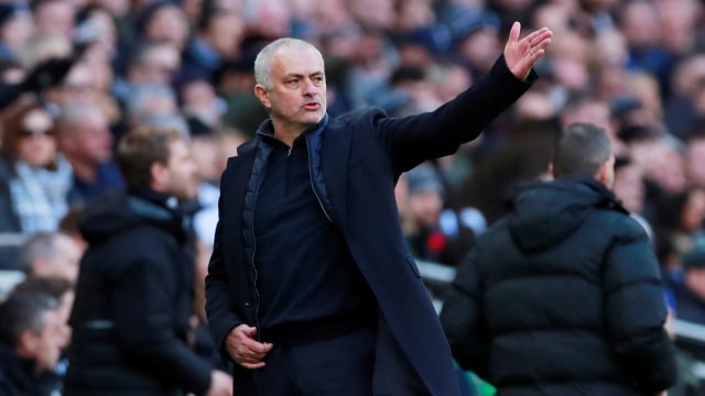 Pelatih Tottenham Hotspur, Jose Mourinho, di laga melawan Wolverhampton Wanderers.  Foto: Reuters/Andrew Couldridge