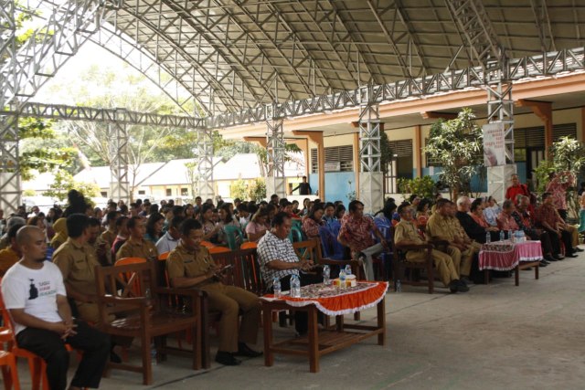 Perayaan ulang tahun ke-52 SMP Santo Gabriel, Senin (2/3). Foto: Dina Mariana/Hi!Pontianak
