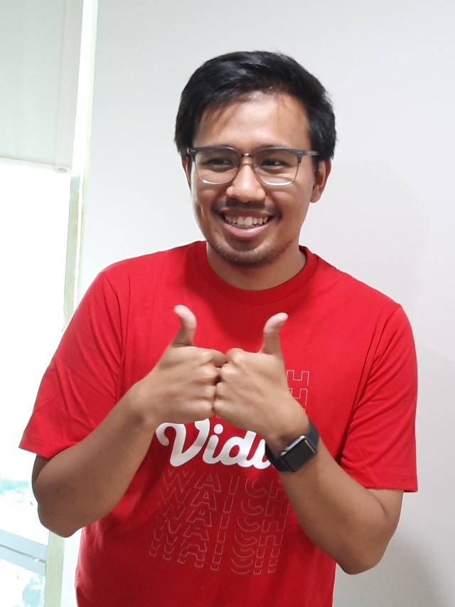 Joshua Suherman di kawasan Senayan, Jakarta Pusat, Senin (2/3).
 Foto: Maria Gabrielle Putrinda/kumparan