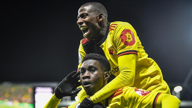 Selebrasi Ismaila Sarr setelah mencetak gol ke gawang Liverpool. Foto: Instagram @ismaila_sarr_18