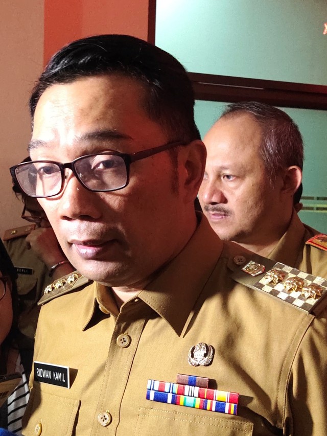 Gubernur Jawa Barat Ridwan Kamil megunjungi RS Mitra Keluarga Depok, Jawa Barat, Senin (2/3). Foto: Aprilandika Pratama/kumparan 