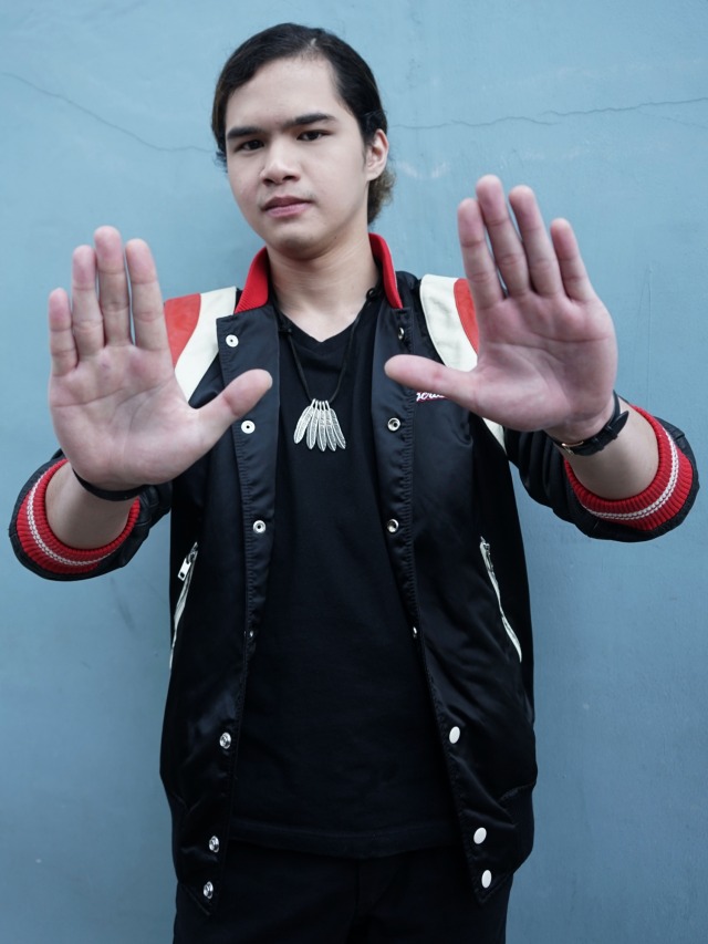 Musisi Dul Jaelani saat ditemui dikawasan Tendean, Jakarta, Senin, (2/3). Foto: Ronny