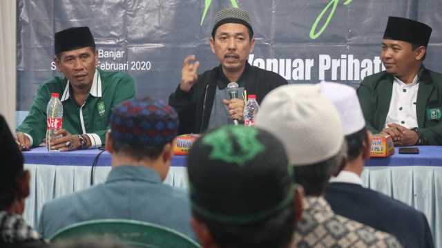 Yanuar Prihatin memberikan sosialisasi 4 pilar