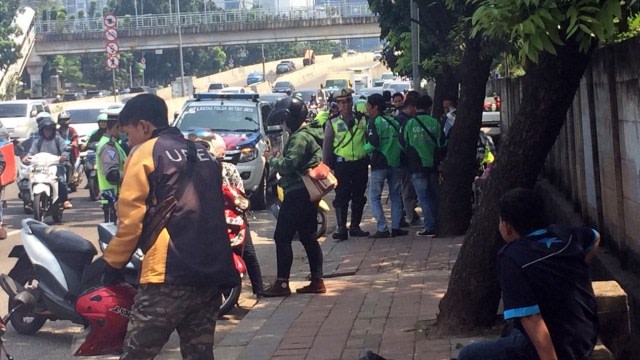 Aksi ojek online di Kasablanka (Foto: Iqra Ardini/kumparan)