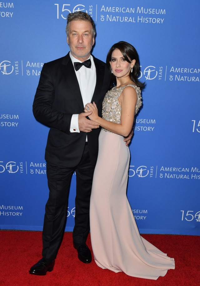 Alec Baldwin dan Hilaria Baldwin. Foto: AFP/Angela Weiss