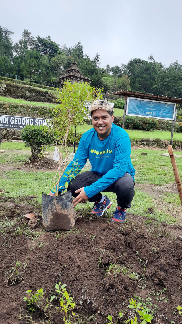 Abdul Idol di acara Siap Sadar Lingkungan (Siap Darling) di kawasan percandian Gedong Songo, Semarang, Jawa Tengah, Kamis (5/3). Foto: Maria Gabreille/kumparan