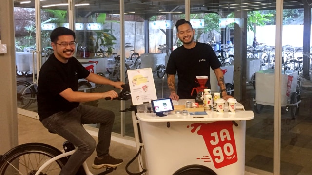 Peluncuran Kopi Jago, kopi yang dijual keliling pakai sepeda listrik, Kamis (5/3). Foto: Moh Fajri/kumparan