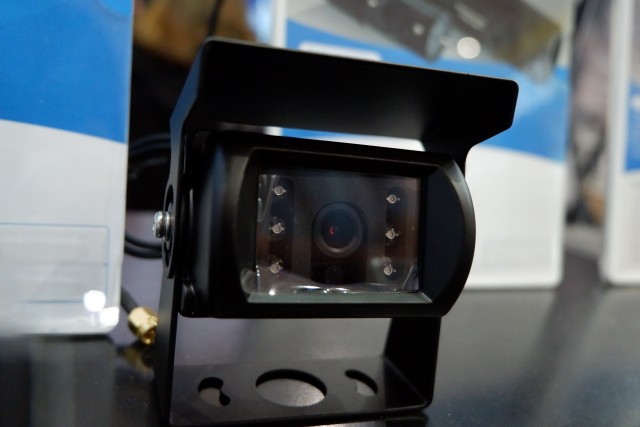 Dashcam Blackvue khusus kendaraan niaga Foto: Aditya Pratama Niagara/kumparan
