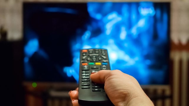 Ilustrasi menonton Tv. Foto: Getty Images