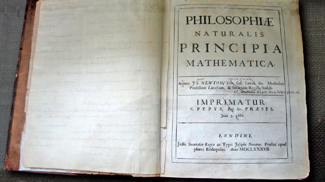 Foto: Buku karya Isaac Newton 