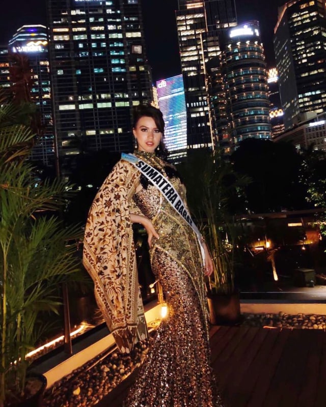 Finalis Puteri Indonesia dari Sumatera Barat, Louise Kalista Iskandar. Foto: Instagram/@kalistaiskandar