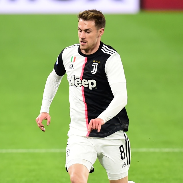 Aksi Aarom Ramsey saat melawan Inter Milan. Foto: Massimo Pinca/REUTERS