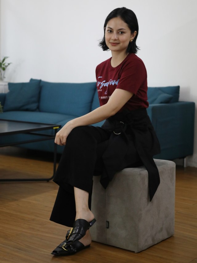 Pemain film Tersanjung The Movie, Clara Bernadeth saat berkunjung ke kantor kumparan, Senin (9/3). Foto: Faisal Rahman/kumparan