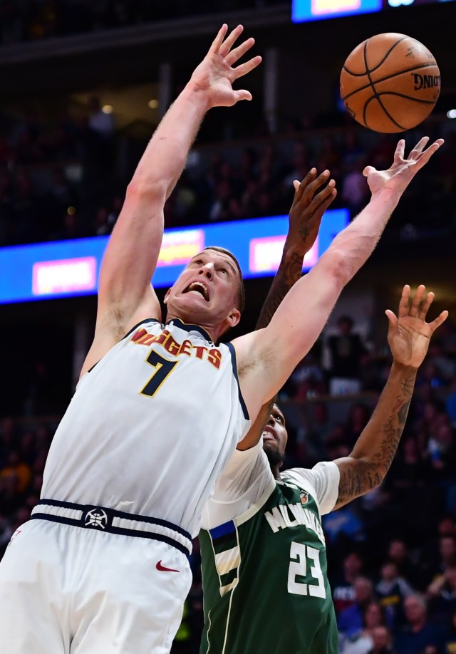 Pertandingan NBA antara Milwaukee Bucks dan Denver Nuggets.  Foto: Ron Chenoy-USA TODAY Sports