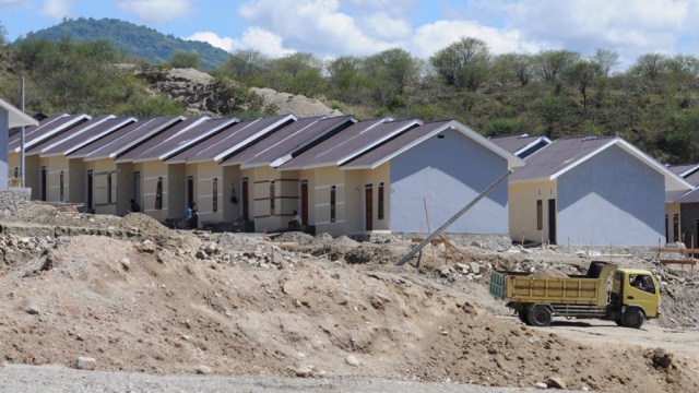 Pembangunan rumah (ilustrasi). Foto: Antara/Mohamad Hamzah