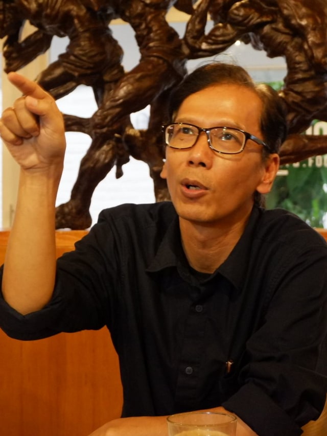 Sri Margana, Ketua Departement Sejarah Universitas Gadjah Mada (UGM) yang juga tim ahli yang melakukan verifikasi keris Nogo Siluman. Foto: Arfiansyah Panji Purnandaru/kumparan