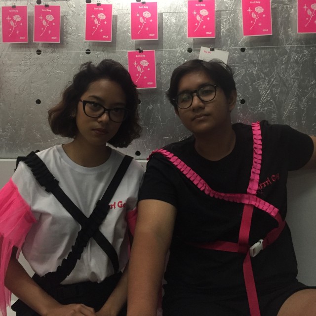 Angeeta (kiri) dan Akbar (kanan) dari Grrrl Gang dok Hesti Wdiianingtyas/kumparan