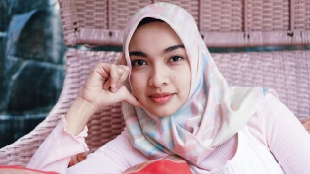 Tika Bravani dan Kalam. (Foto: Instagram @tikabravani)