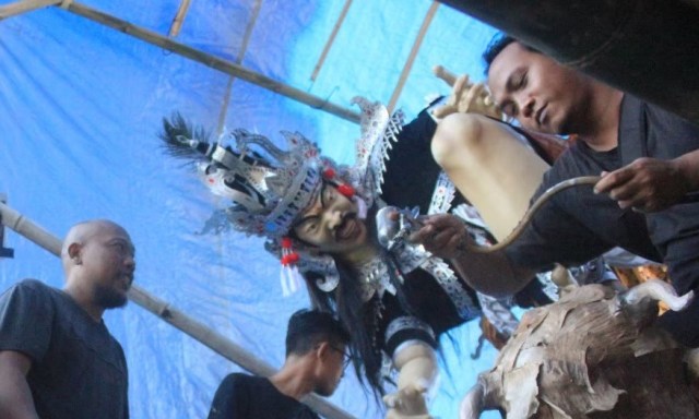 Pembuatan Ogoh-ogoh di Banjar Tatasan Kaja, Jl Ratna, Denpasar - KR14