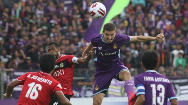 Duel Persik vs Bhayangkara FC di Liga 1. Foto: Prasetia Fauzani/ANTARA